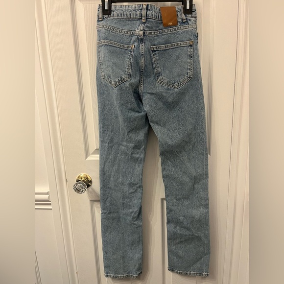 Zara Classic Blue high waisted Jeans - Picture 6 of 12